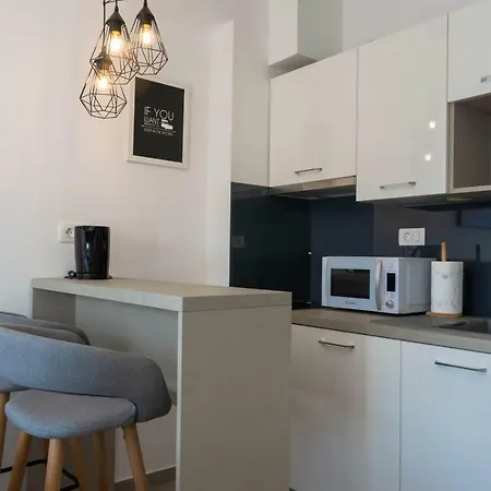 Casteletti Apartment *