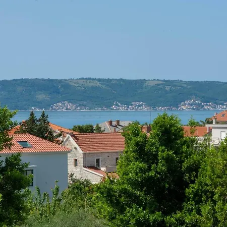 Casteletti Apartment Kastela