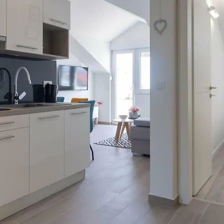 Casteletti Apartment